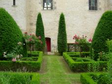 Paysagiste COMBESCOT Dinan | Entretien parc de château et jardin | Bretagne Côtes-d'Armor Ille-et-Vilaine